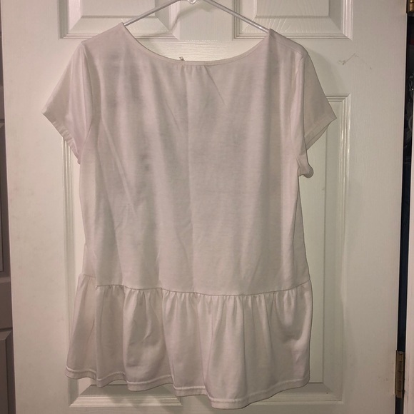 small floral blouse - Picture 2 of 3